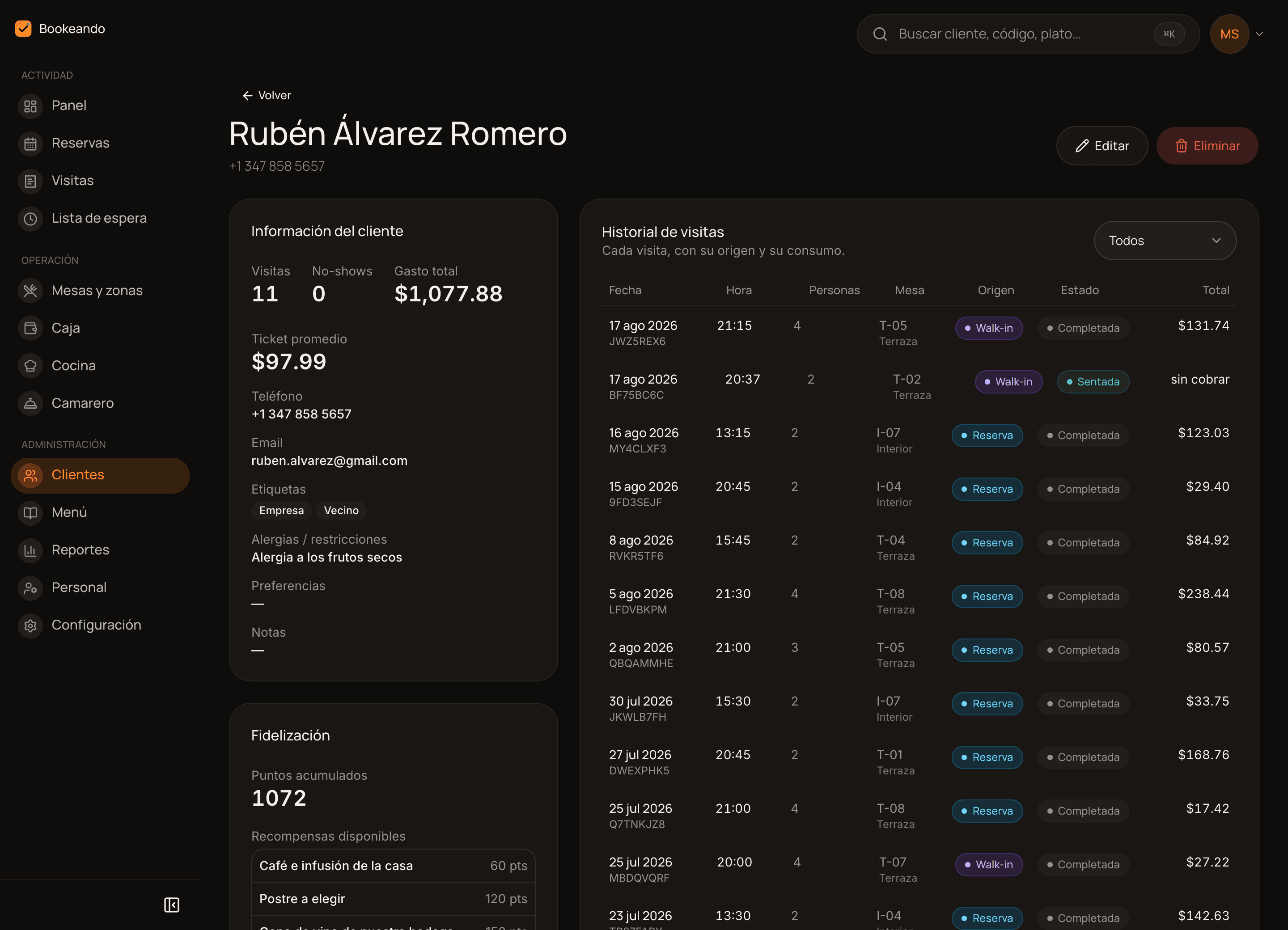Bookeando guest profile with tags, allergies, visits and points balance